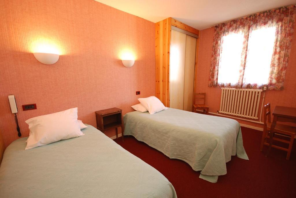 Auberge Du Rochasson Risoul Habitación foto